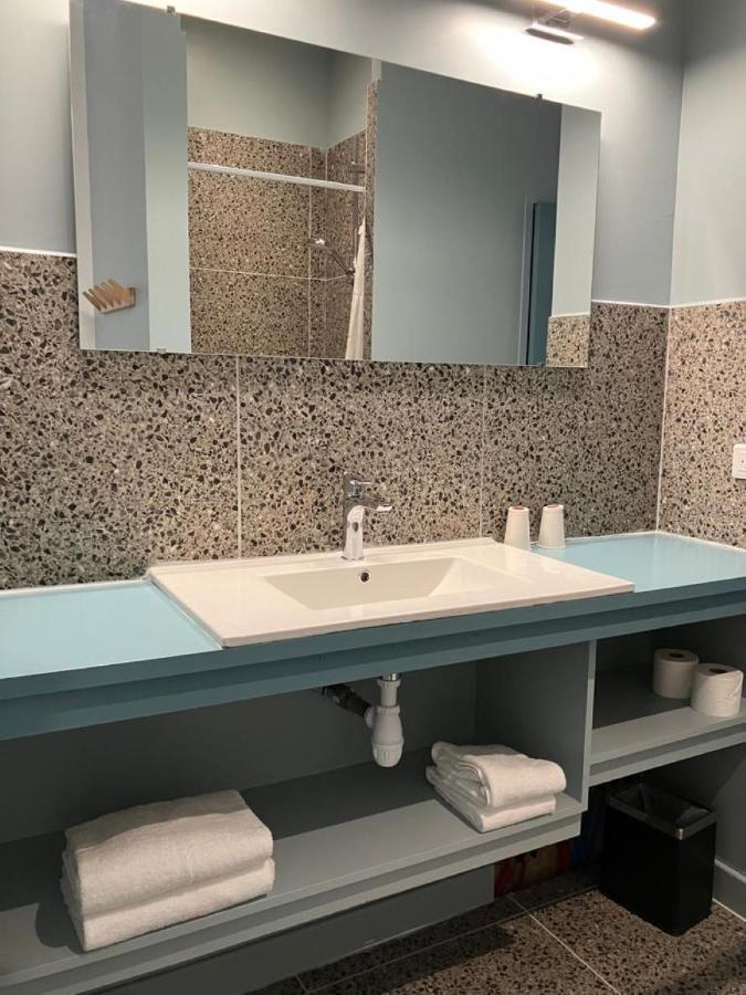 Appartement Calme Centre Ville A 80M Des Halles Narbonne Ngoại thất bức ảnh